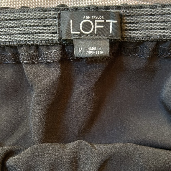 Black strapless jumpsuit with belt from LOFT size M - Picture 6 of 9